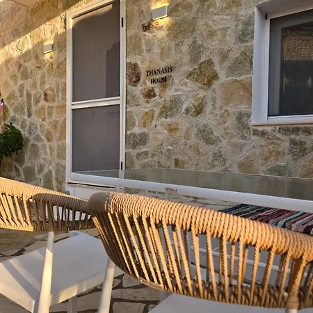 Thanasis House Corfu Apartman Psachna